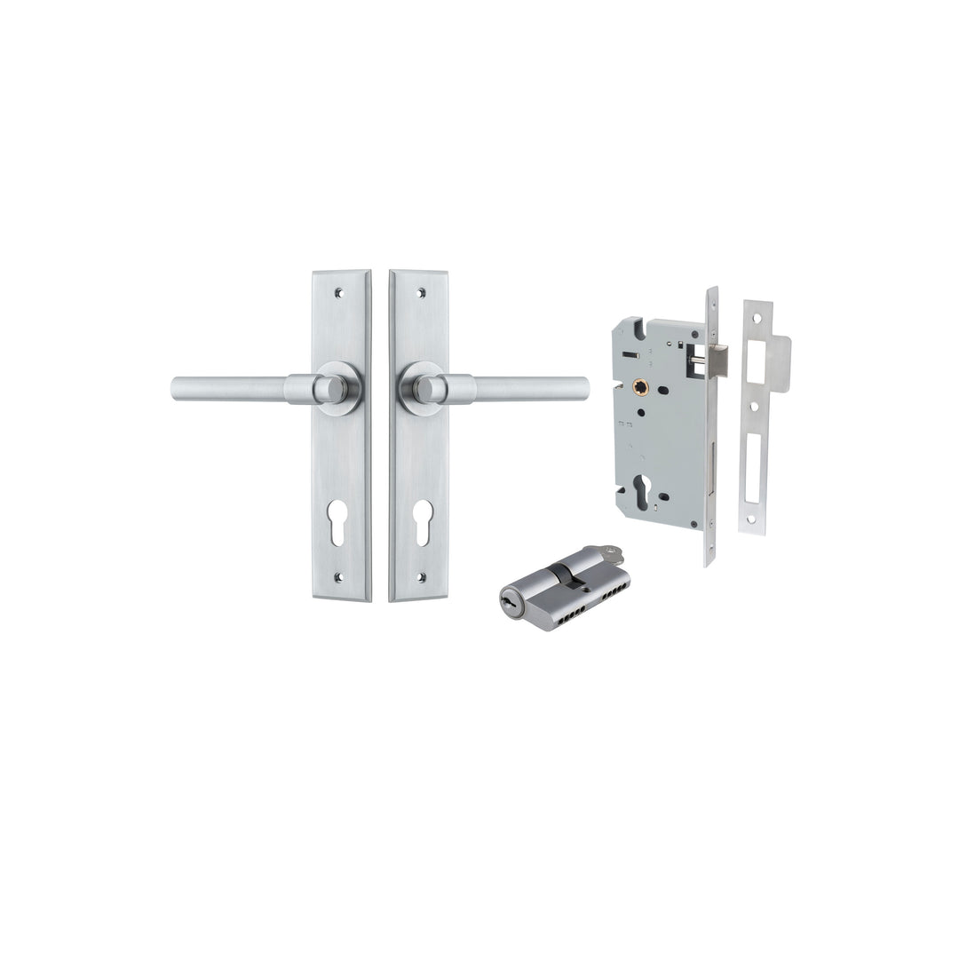 Helsinki Lever Chamfered Brushed Chrome Entrance Kit - Key/Key