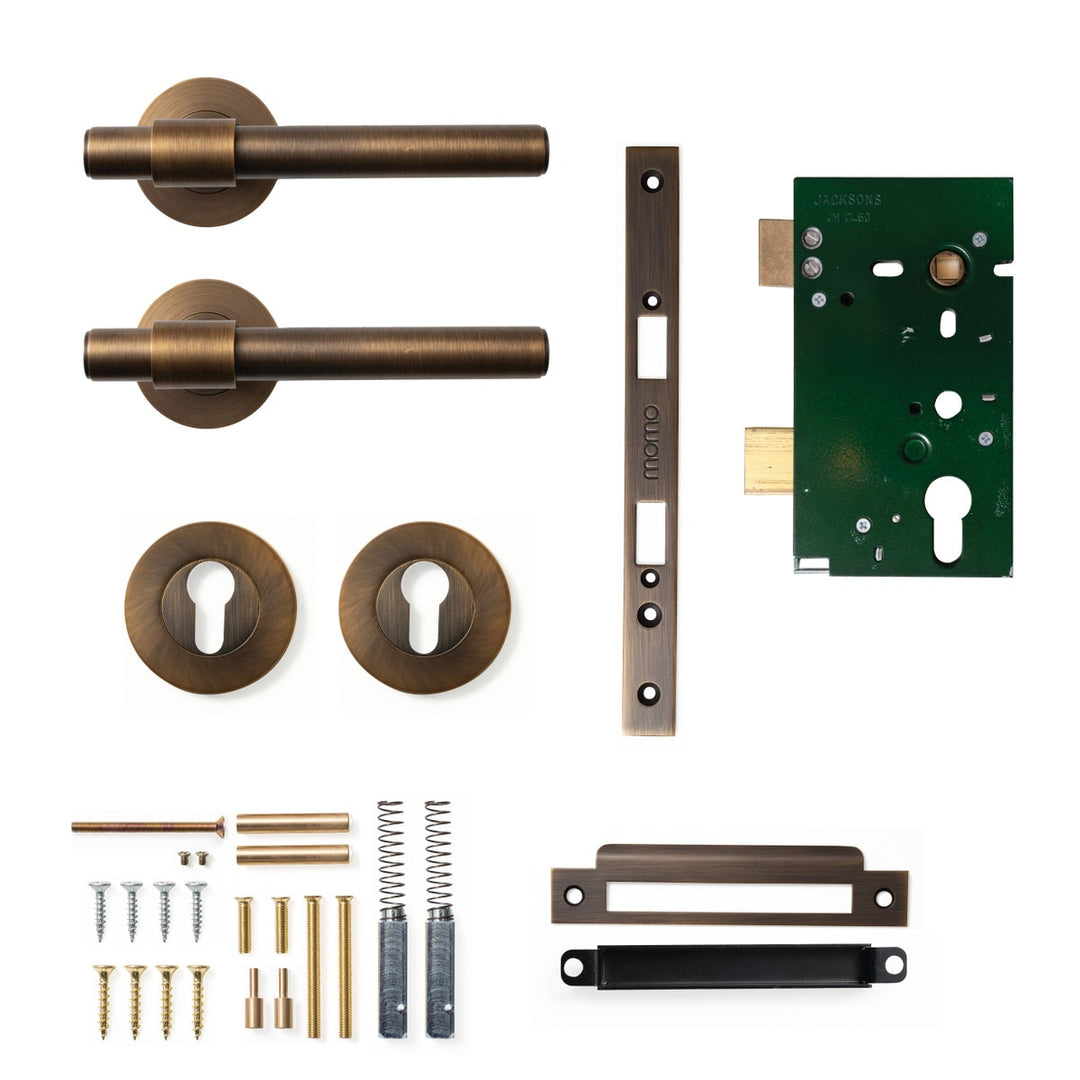 Belgravia Plain Lever Mortice Entrance Set Bronze