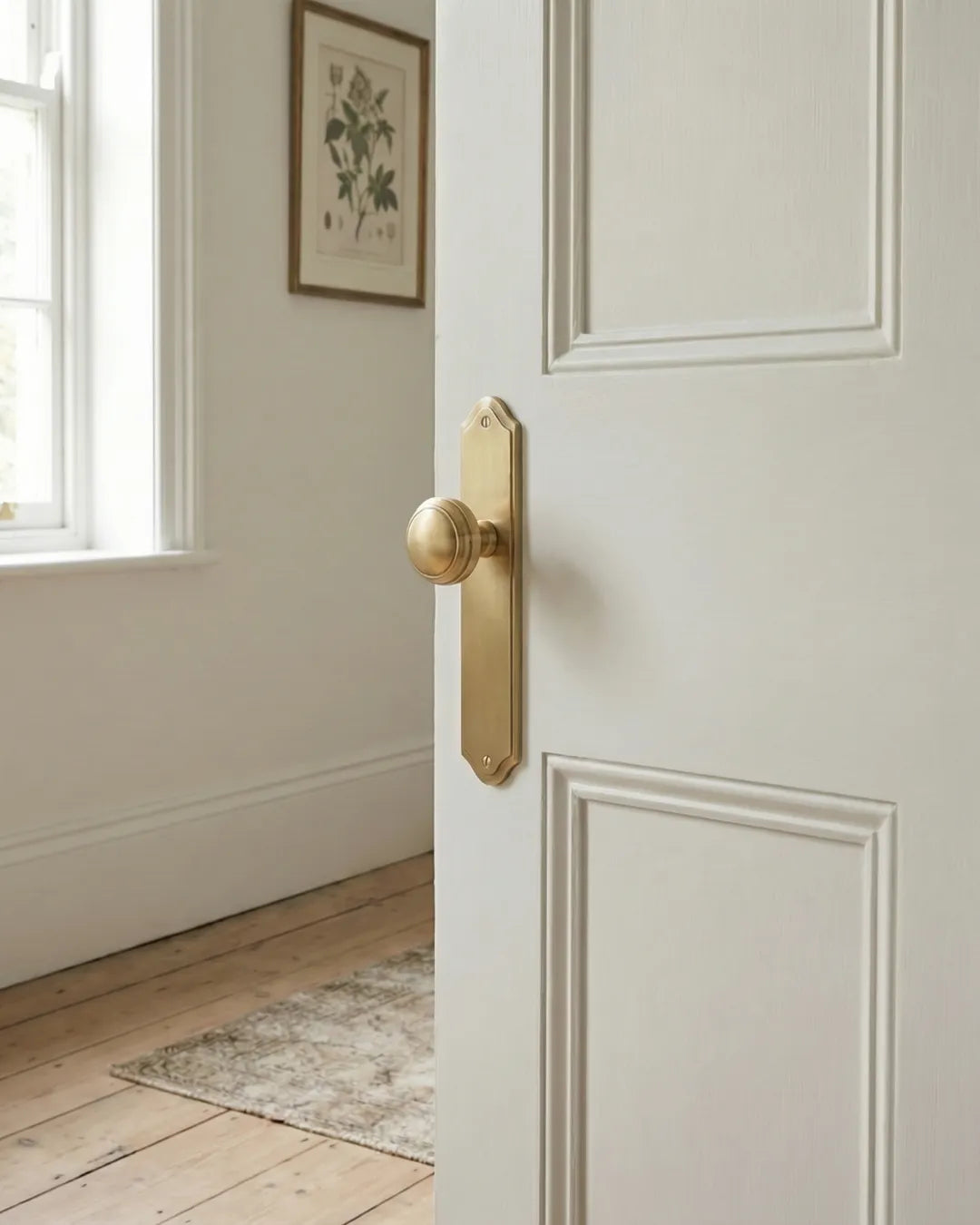 Not sure which door hardware to choose? Start with our quiz