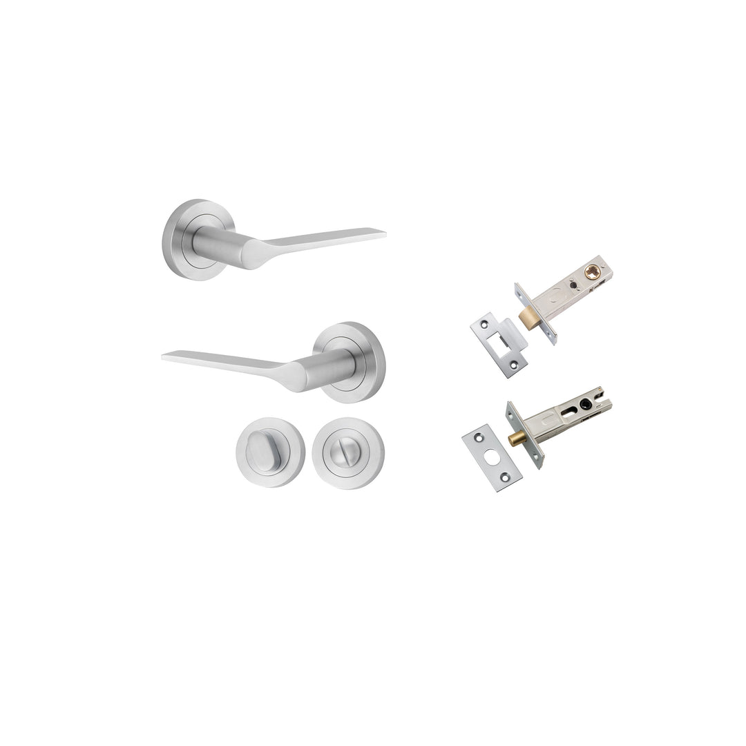 Como Lever on Rose Brushed Chrome Privacy Kit