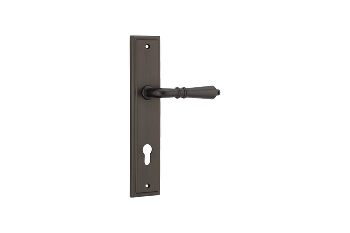 Sarlat Lever Stepped Signature Brass