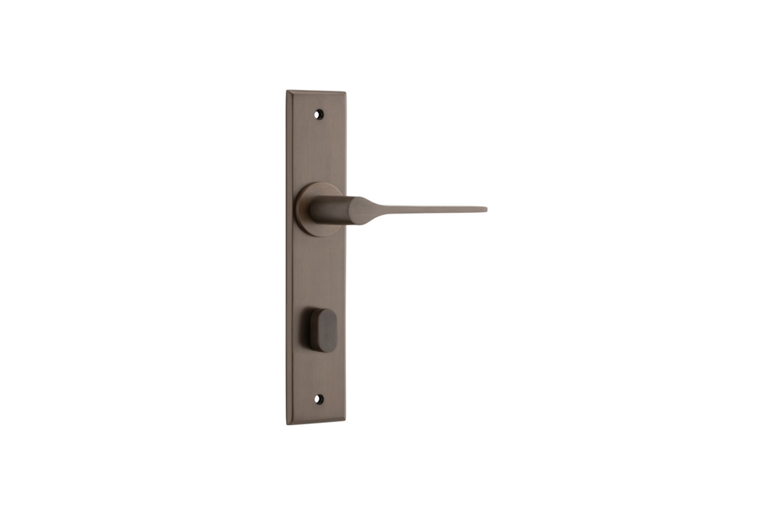 Como Lever Chamfered Signature Brass