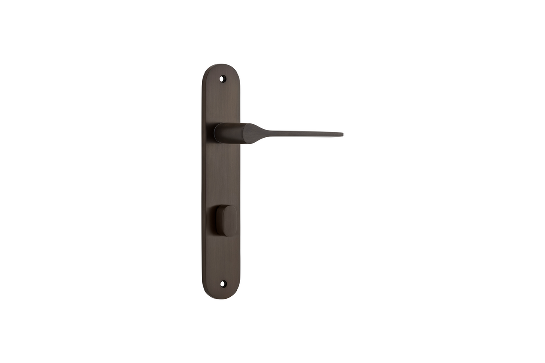 Como Lever Oval Signature Brass