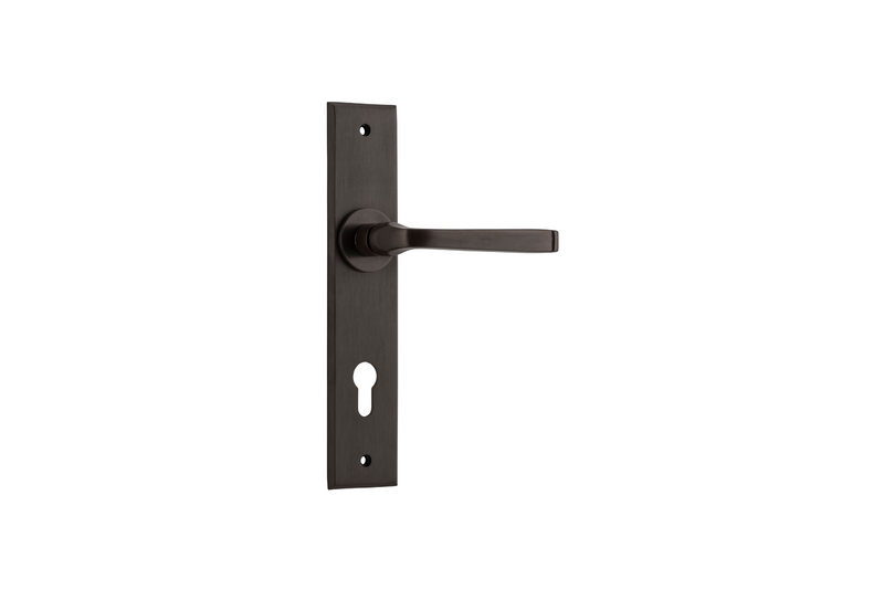 Annecy Lever Chamfered Signature Brass