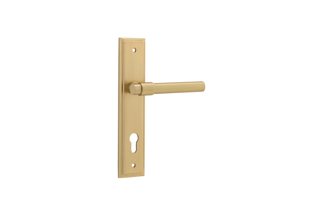 Helsinki Lever Stepped Brushed Gold PVD