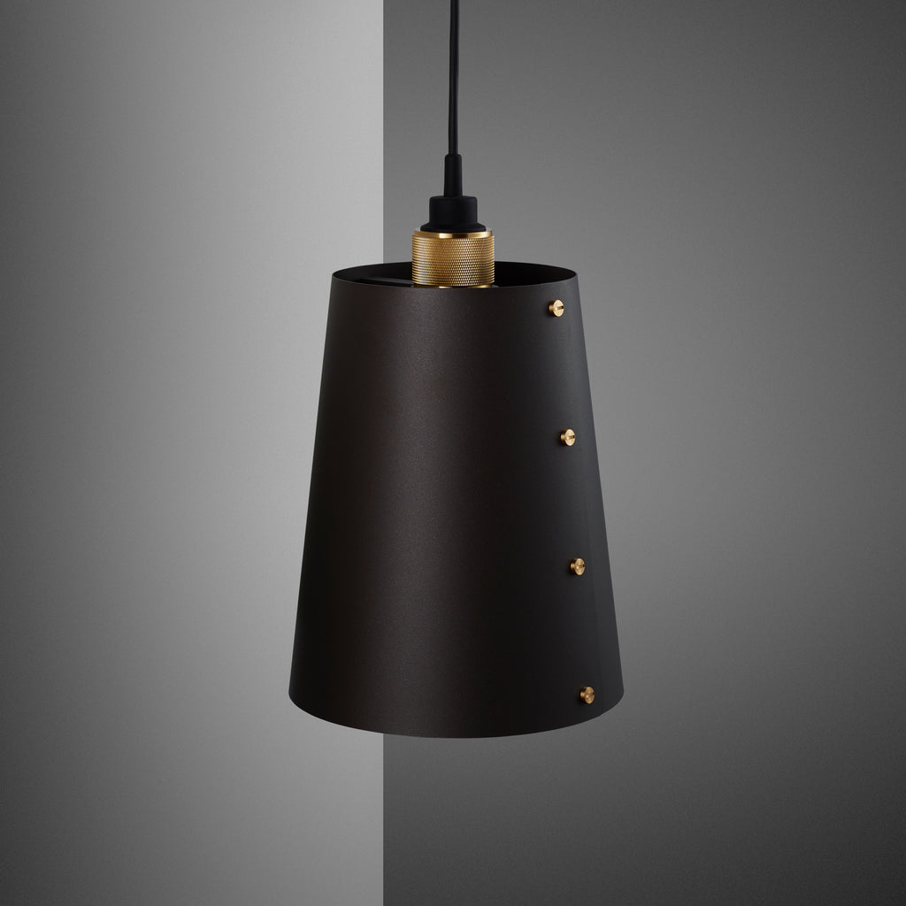 Hooked 1.0 Large / Graphite / Brass / 2m