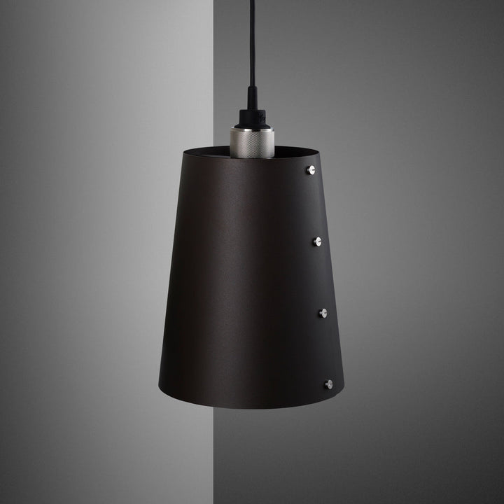 Hooked Wall / Large / Graphite / Steel