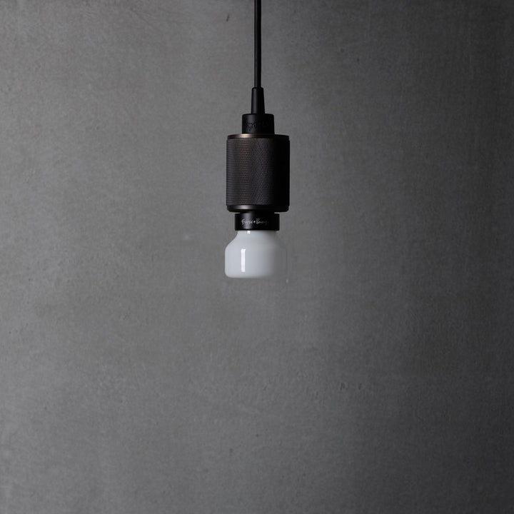 Punch Bulb / Puck