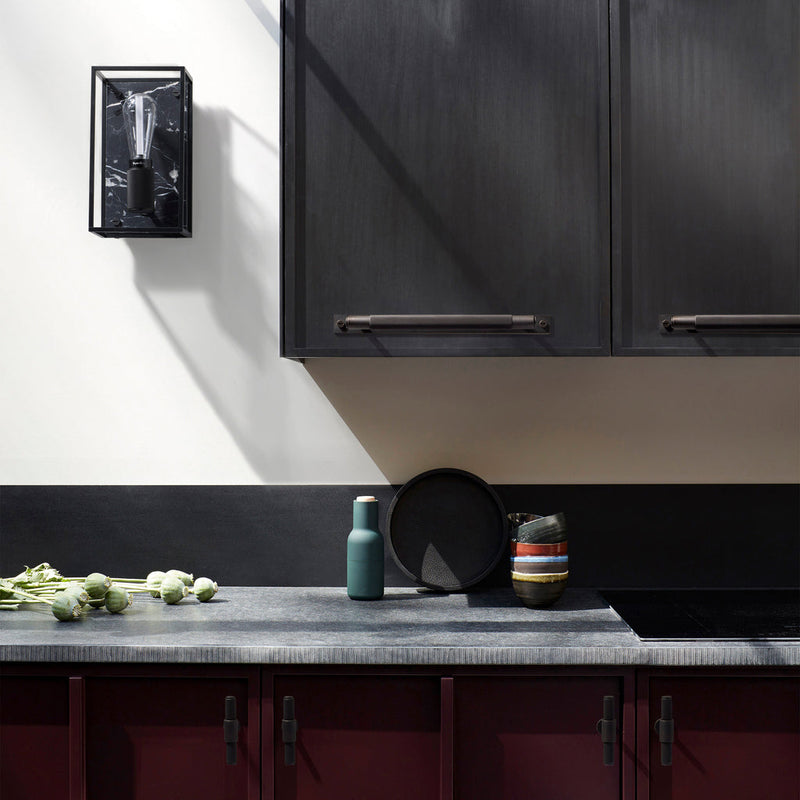 Caged Wall / Medium / Black Marble