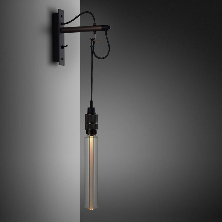 Hooked Wall / Nude / Graphite / Smoked Bronze