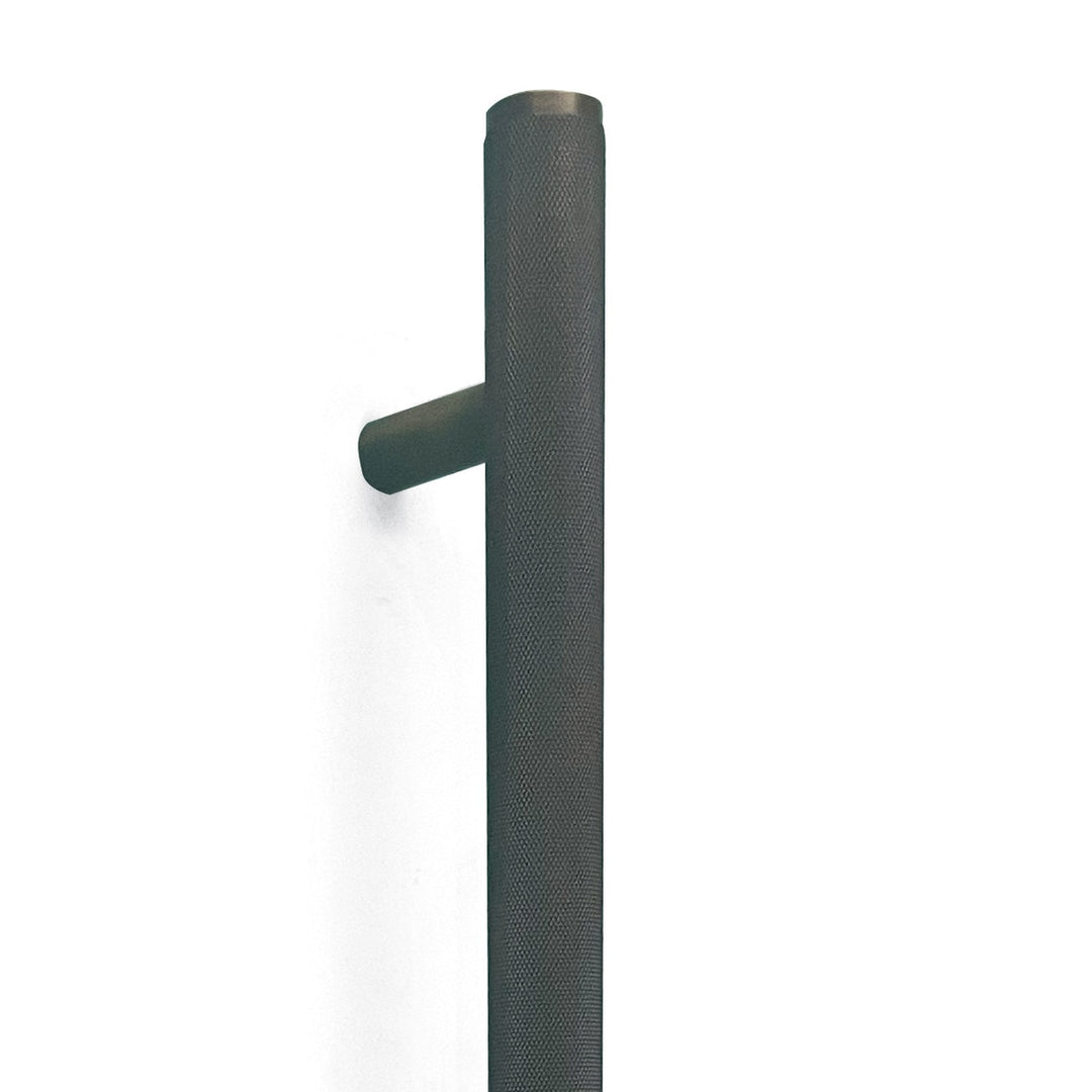 Bellevue Knurled Entry Pull Handle Bronze
