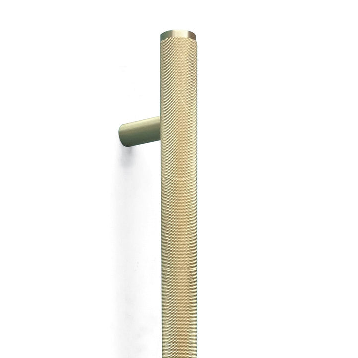 Bellevue Knurled Entry Pull Handle Brushed Satin Brass