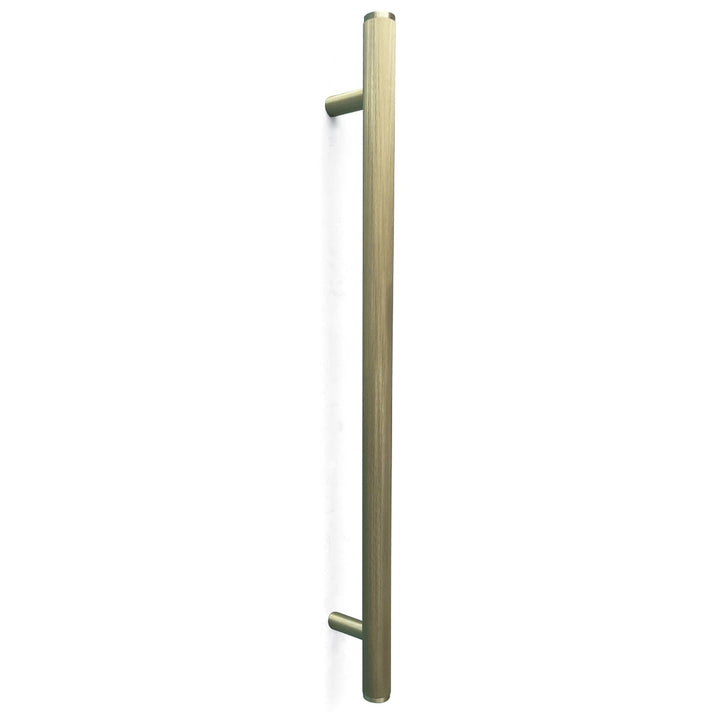 Bellevue Lined Entry Pull Handle Brushed Satin Brass