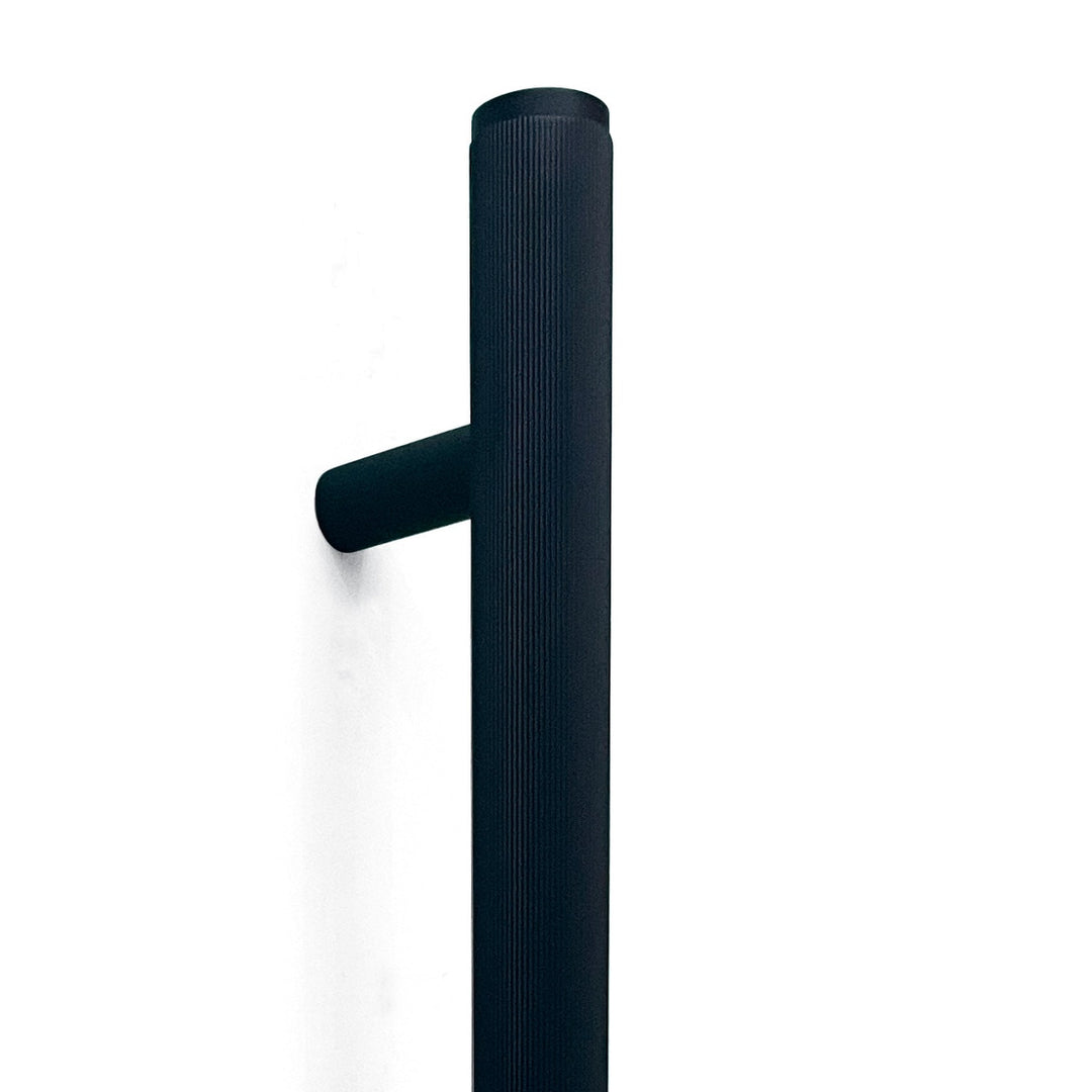 Bellevue Lined Entry Pull Handle Matt Black
