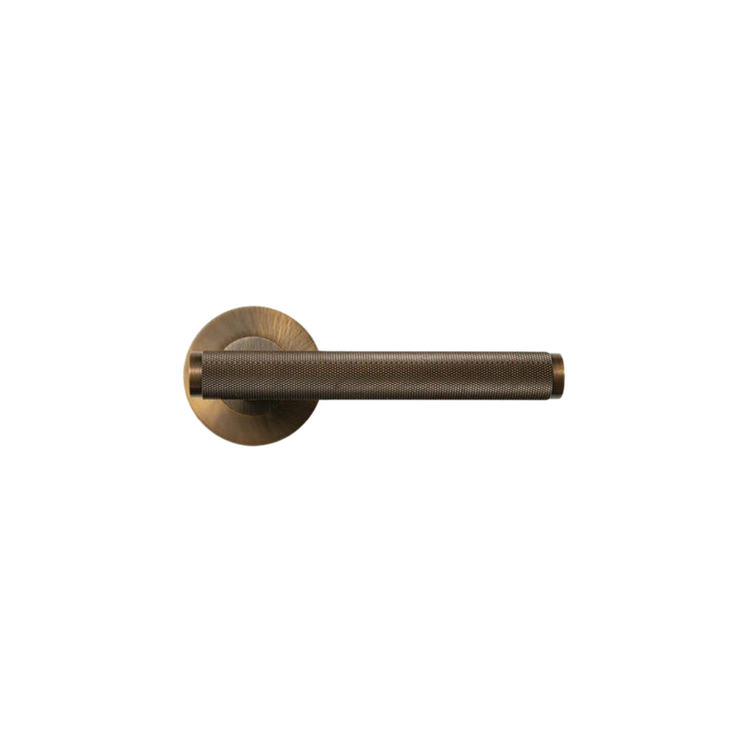 Bellevue Knurled Lever Handle Set Bronze