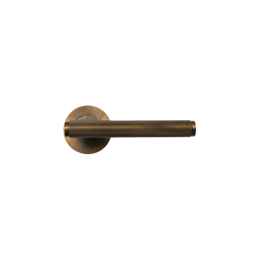 Bellevue Lined Lever Handle Set Bronze