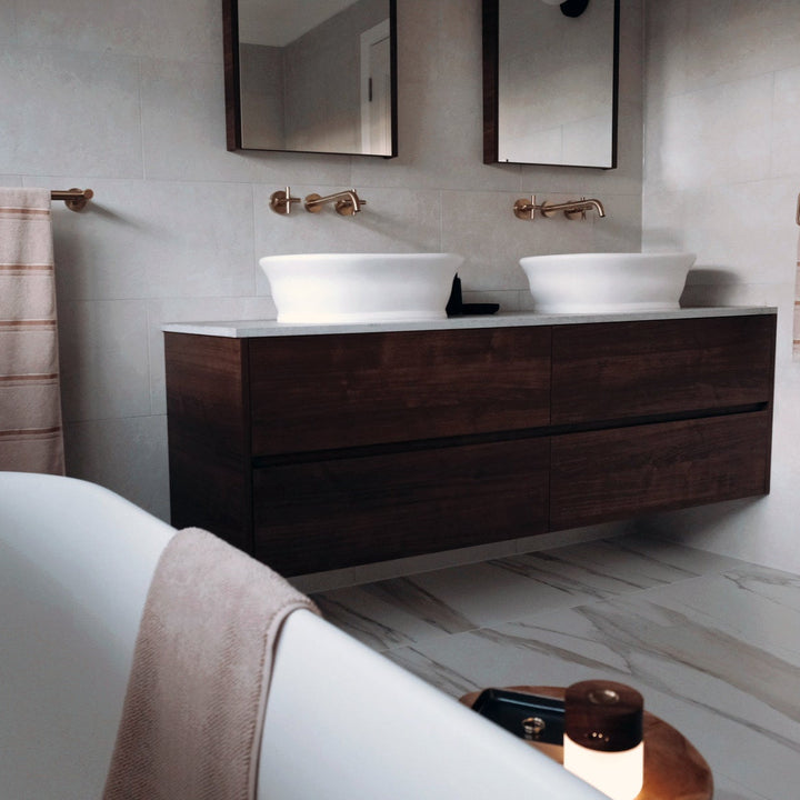 Cambridge 54 x 39 TitanCast Basin Gloss White