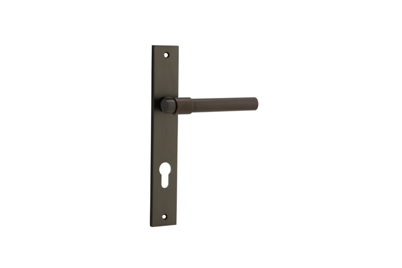 Helsinki Lever Rectangular Signature Brass