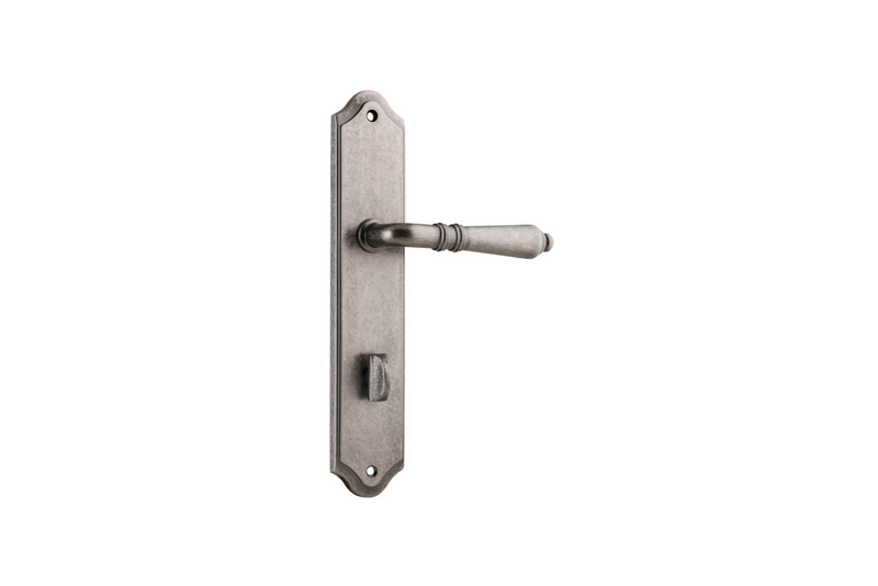 Sarlat Lever Shouldered Distressed Nickel