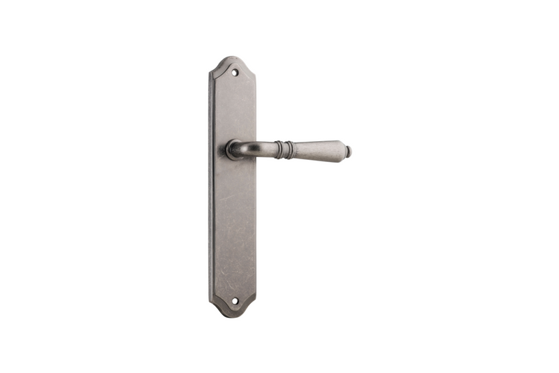 Sarlat Lever Shouldered Distressed Nickel