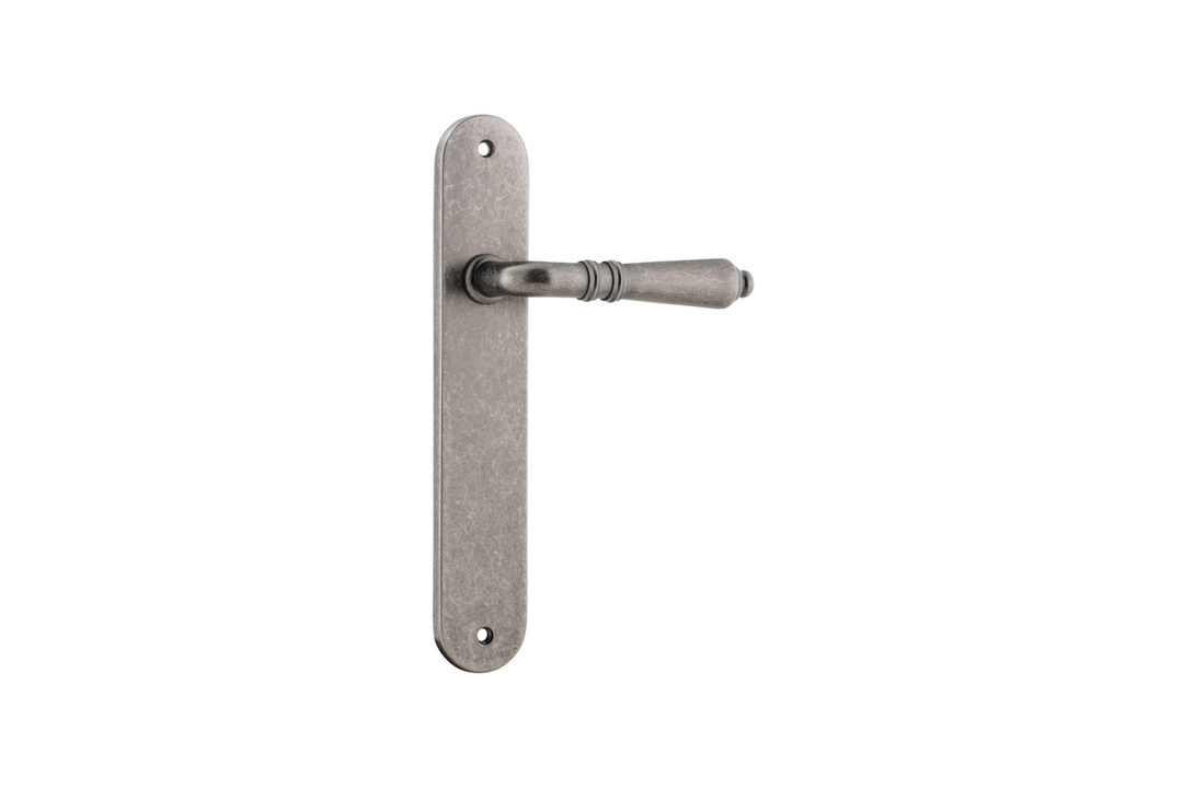 Sarlat Lever Oval Distressed Nickel