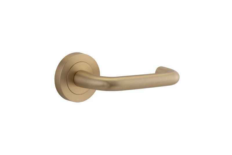 Oslo Lever on Rose Brushed Brass