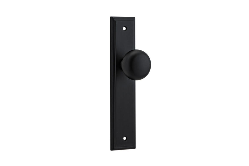 Cambridge Knob Stepped Matt Black