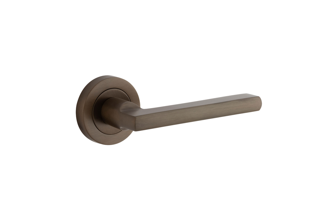 Baltimore Lever on Rose Signature Brass