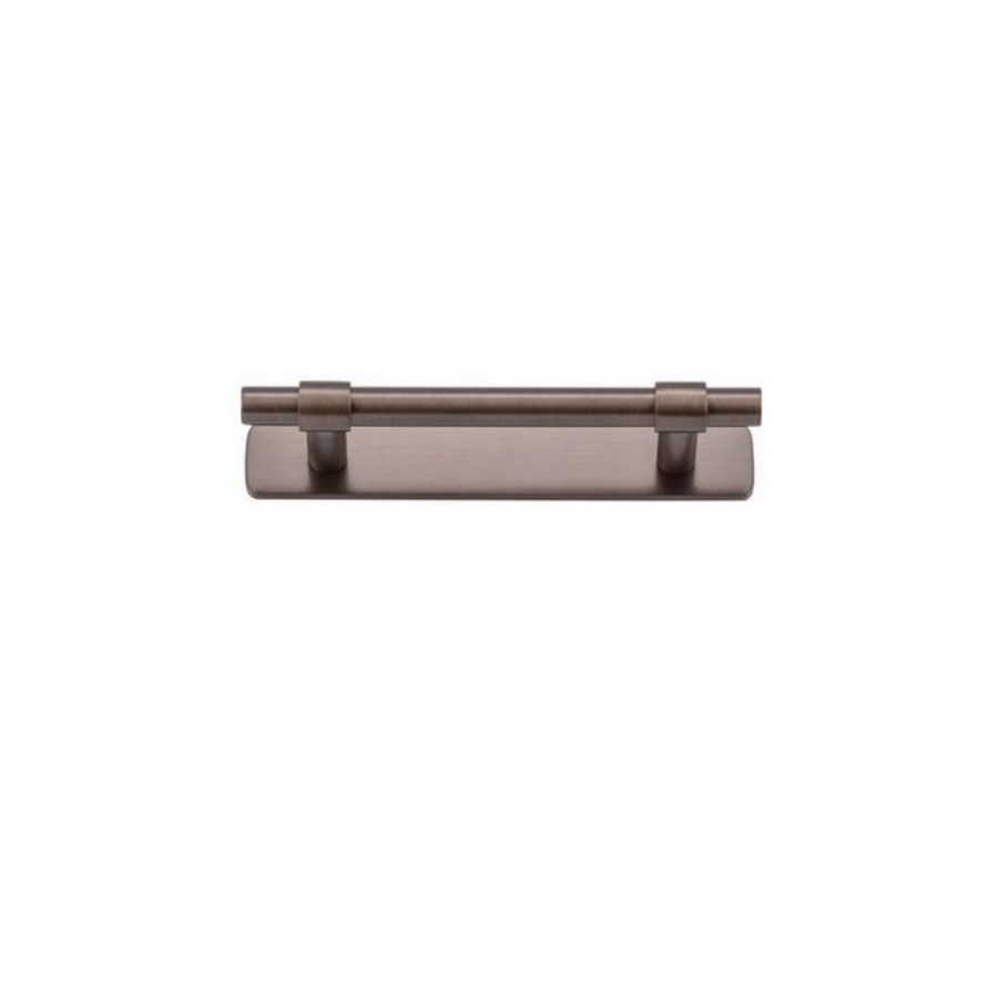 Helsinki Cabinet Pull with Backplate Signature Brass CTC 96mm